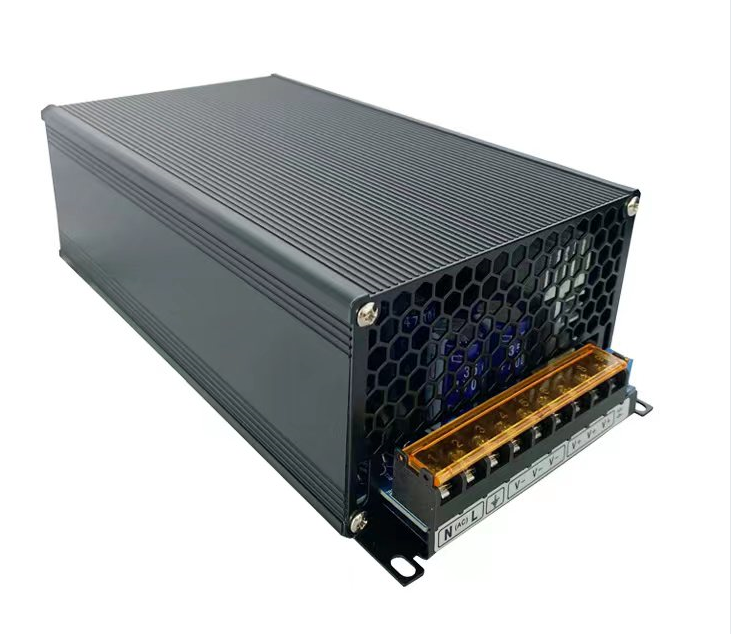 Fitur dan aplikasi catu daya switching daya tinggi 1500W